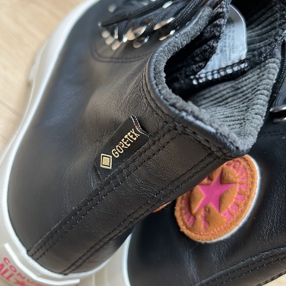 CONVERSE Gore-Tex Waterproof Lugged High Top Womens Size 6 1/2 US - Picture 6 of 8